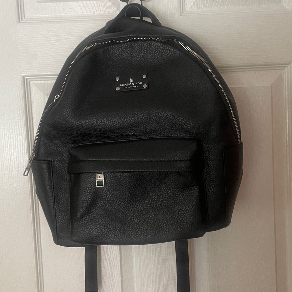 London Fog Black like new never used backpack classy and minimalist